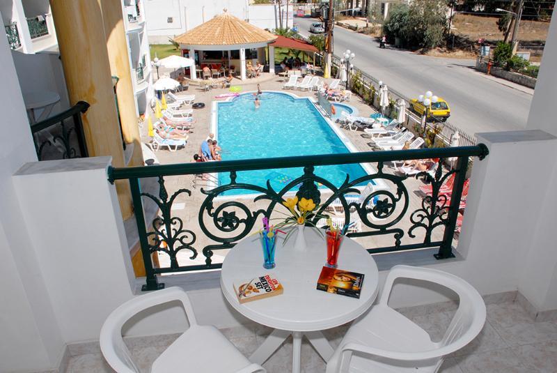 Afrodite Hotel Laganas Exterior photo