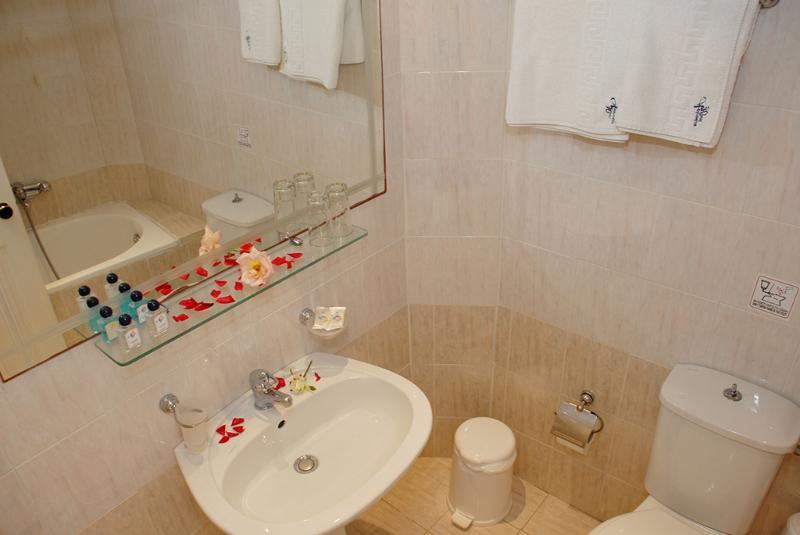 Afrodite Hotel Laganas Exterior photo